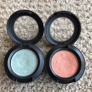 MAC (2) Eyeshadows Brill & Paradisco